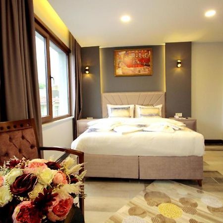 Hotel Guler Palas Vefa Provincia di Provincia di Istanbul Esterno foto