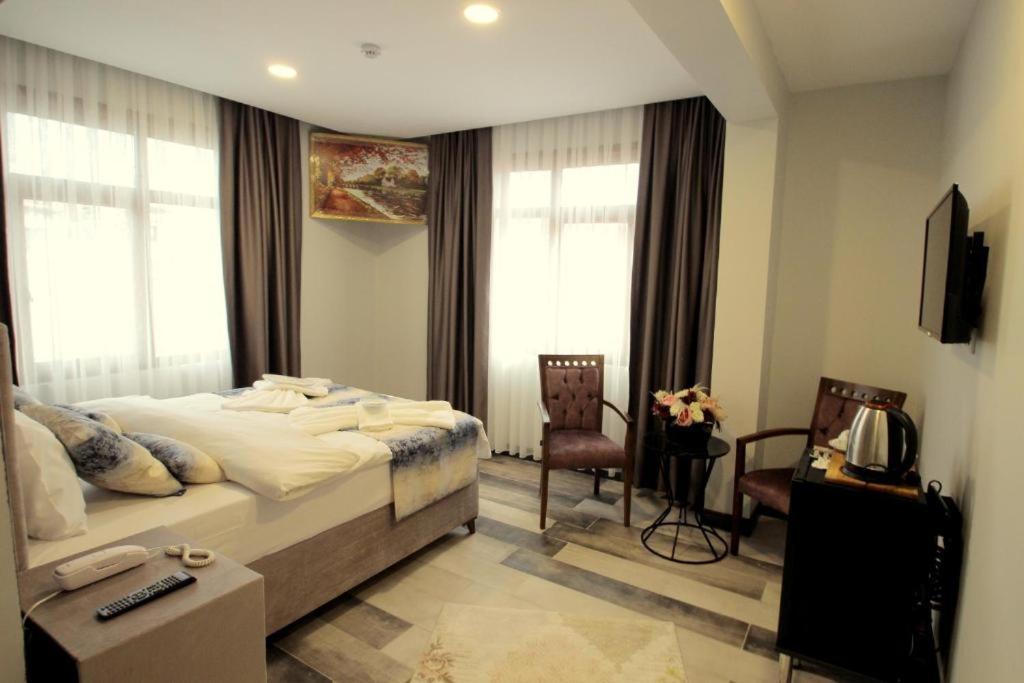 Hotel Guler Palas Vefa Provincia di Provincia di Istanbul Esterno foto